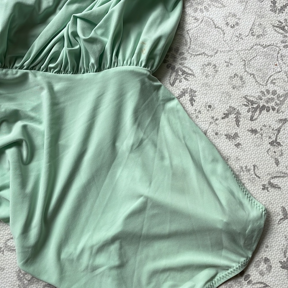 BRAND NEW Norma Kamali Diana Gown - Picture 10 of 10